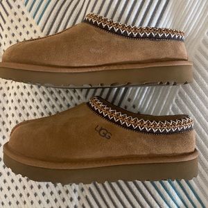 NWOB UGG Tasman Slippers
